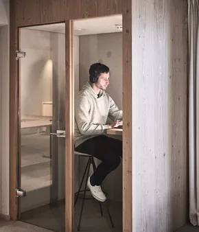 Ama stay flipflopcollective v1 368